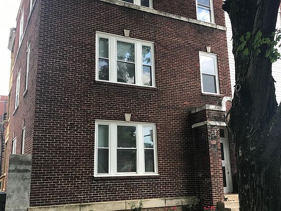 3rd image of 606 N Roan St APT 14