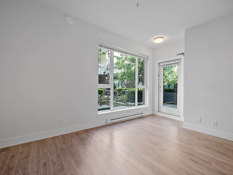 5355 Lane St #101 — Photo 15