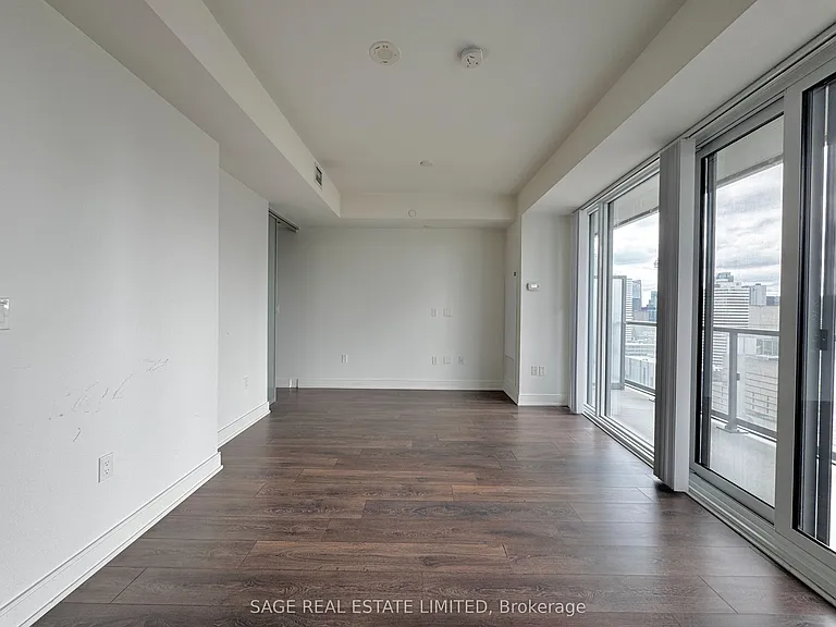 89 McGill St #2701 — Photo 10
