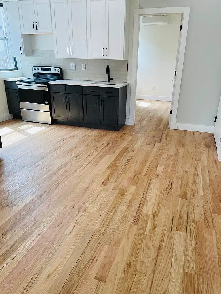 1641 Nelson Ave — Photo 1