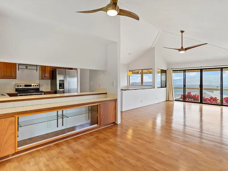 560 Kuikahi Dr — Photo 22