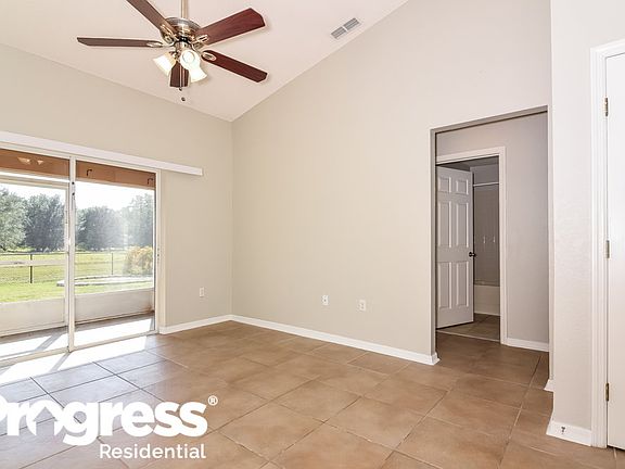 3rd image of 7176 Summit Dr