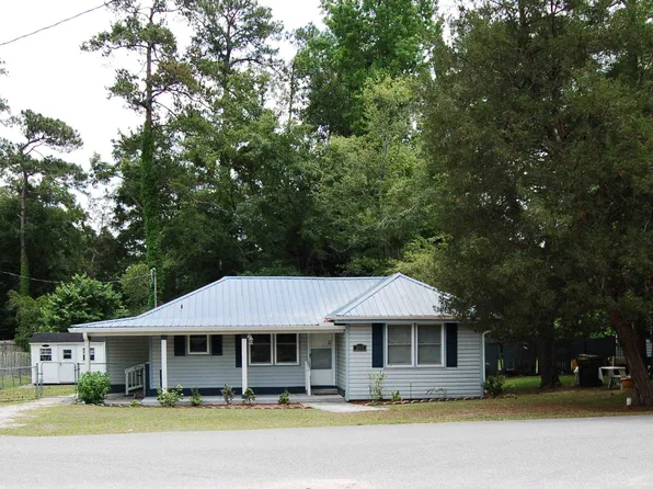 2103 Woodward Dr, Conway, SC 29527