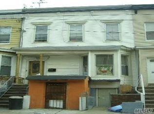 3011 23rd St, Astoria, NY 11102