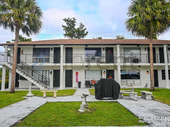 3rd image of 2801 NE 49th St APT 103