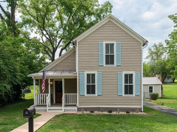 2302 Lee Hwy, Mount Sidney, VA 24467