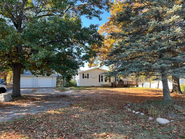 2450 S Greenville Rd, Greenville, MI 48838