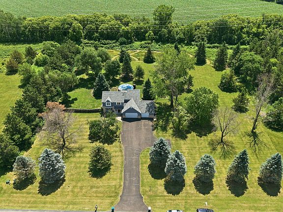 2nd image of 591 Spurline Cir