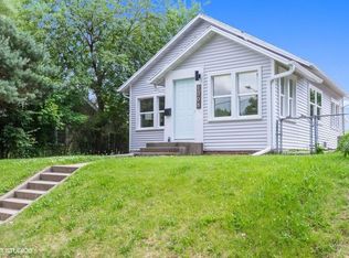 1308 Clinton Ave, Des Moines, IA 50313