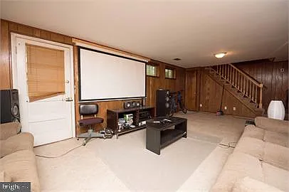 10505 Forest Ave — Photo 11