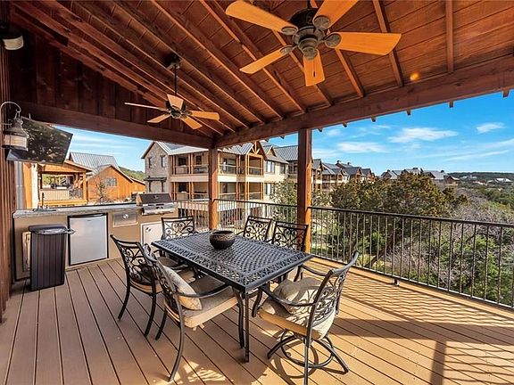 2nd image of 601-1655 Scenic Dr