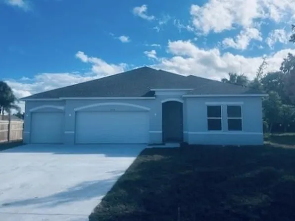 1070 SW Versailles Avenue, Port St Lucie, FL 34953