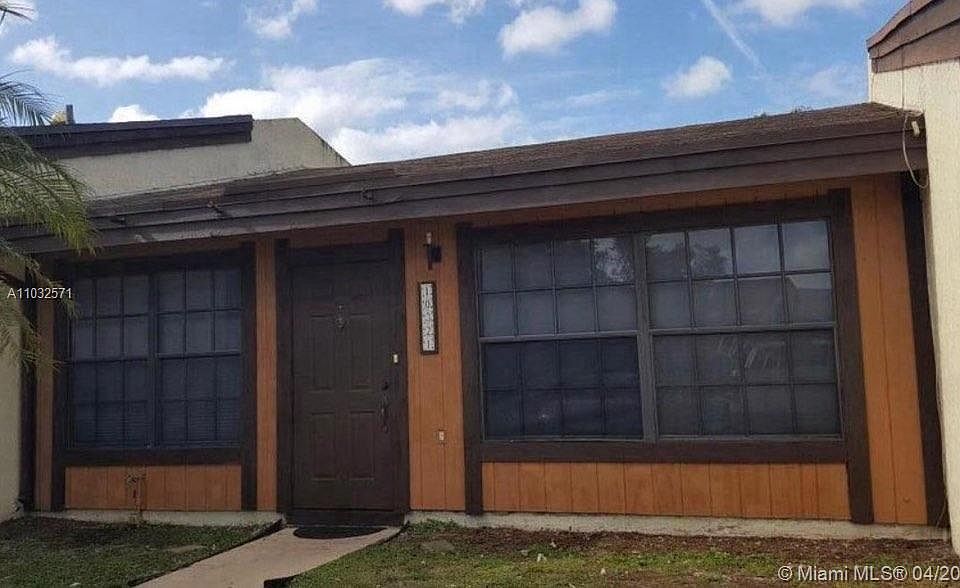 1st image of 10321 Juniper Ct #10321