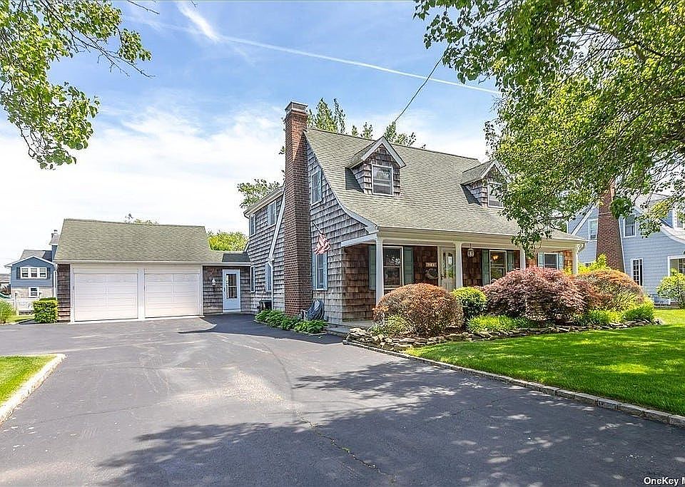 26 Lebrun Ave, Amityville, NY 11701 Zillow