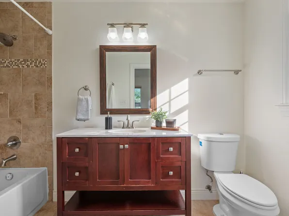 3811 Byron Dr, Austin, TX 78704