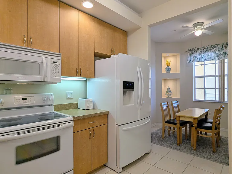 1129 Van Loon Commons Cir #304 — Photo 88