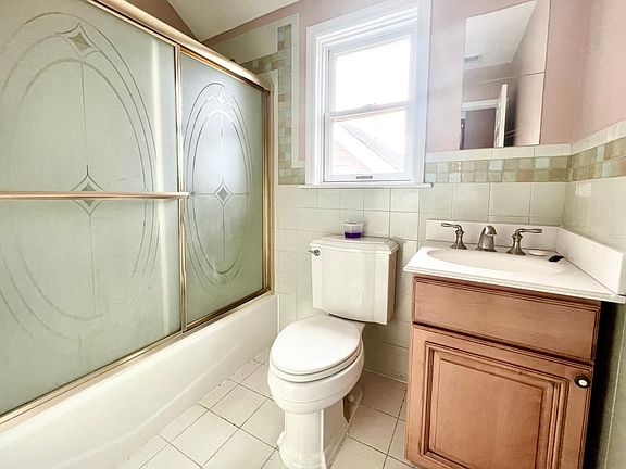 5th image of 258A Longstreet Ave Floor 3
