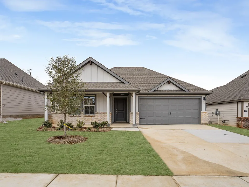 1511 Brooke Dr