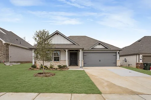 1511 Brooke Dr Photo 1