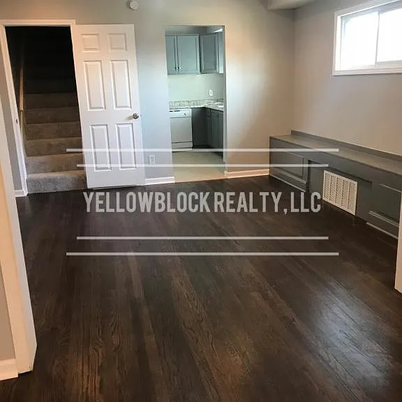 8207 Lydia Ave — Photo 5