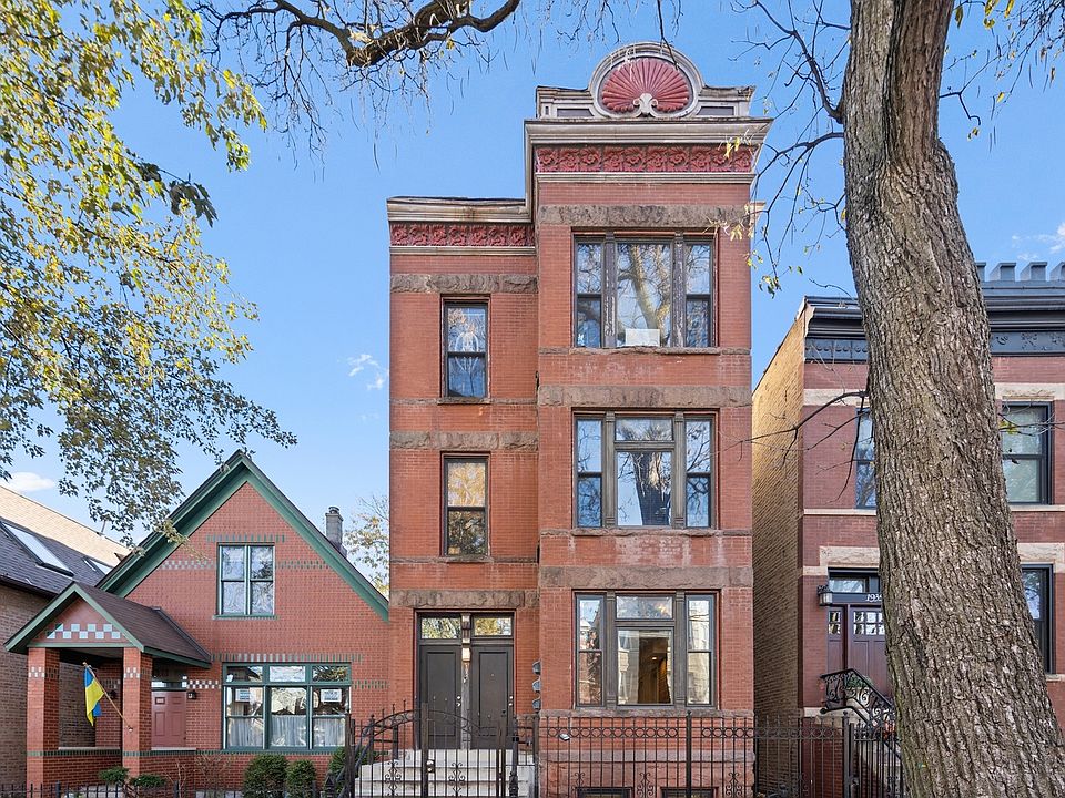 1st image of 1937 N Hoyne Ave #1