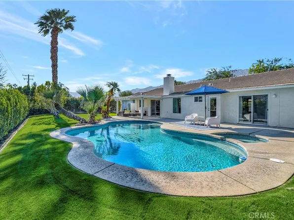 2280 Acacia Rd W, Palm Springs, CA 92262