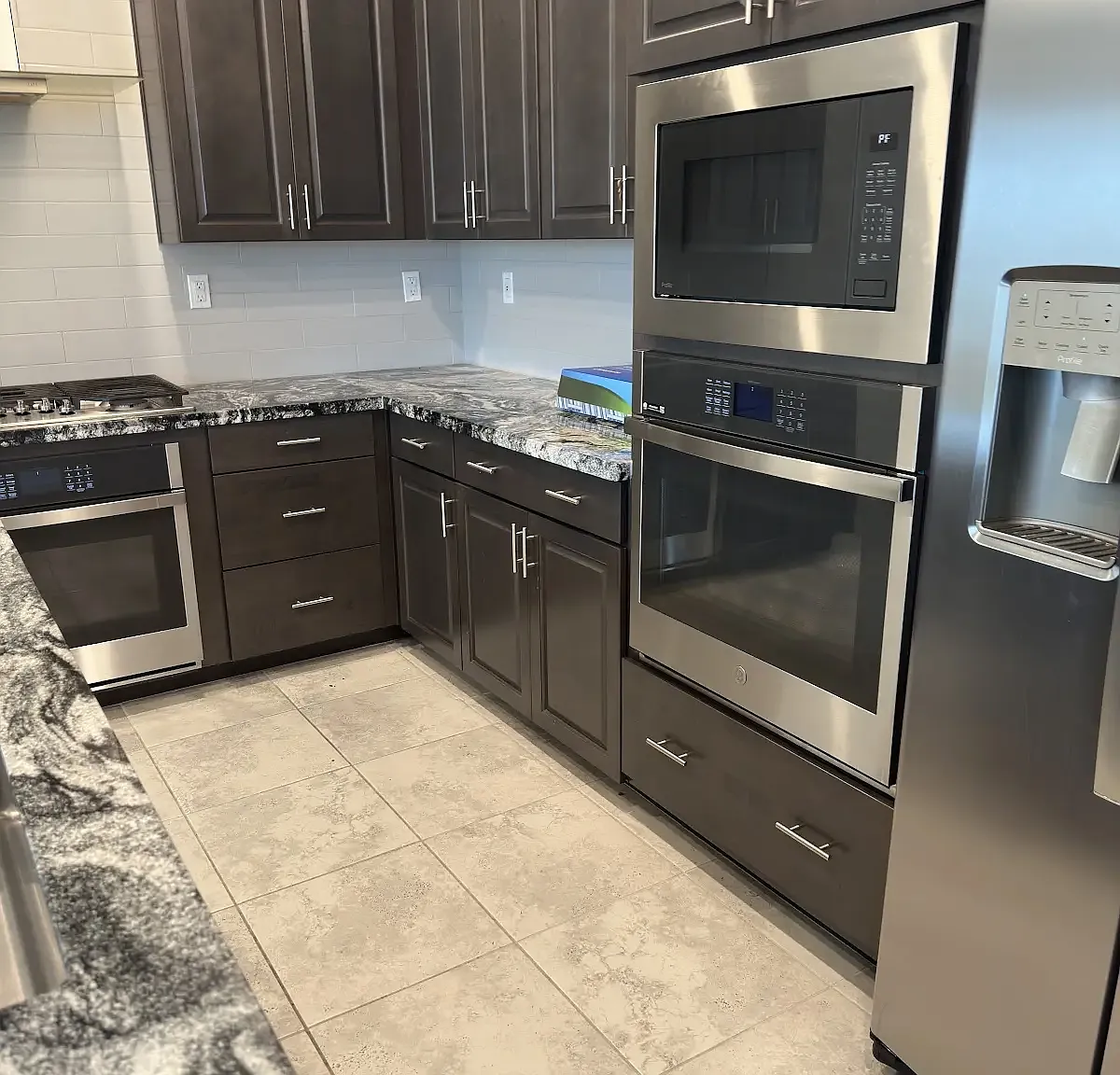 3 bed, 1950 sqft, $1,300 — Photo 3