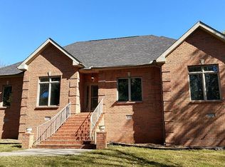 106 Lakewood Dr, Madison, TN 37115