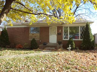 28604 Barkman St, Roseville, MI 48066