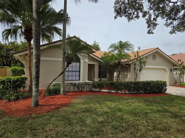 1624 Newport Lane, Weston, FL 33326