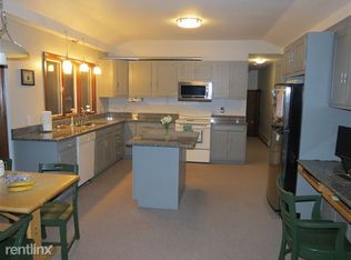 2694 Independence Ln, Hartland, MI