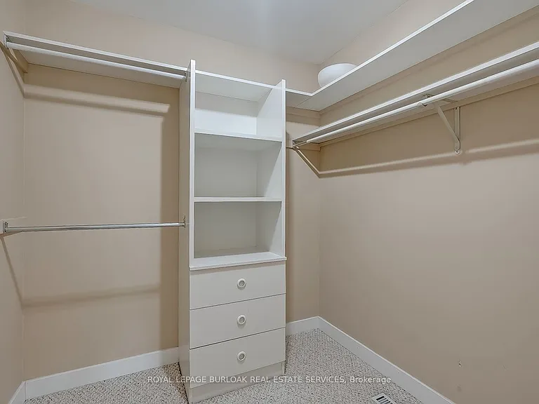 4189 Inglewood Dr — Photo 22