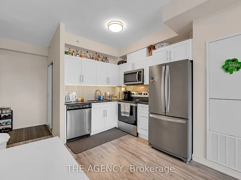 128 King St N #1104 — Photo 5
