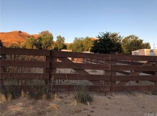 32960 Mesa Dr, Lake Elsinore, CA 92530