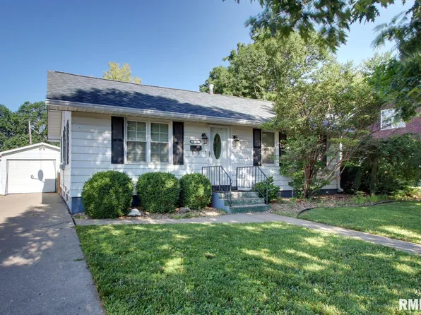 614 S 19th St, Quincy, IL 62301