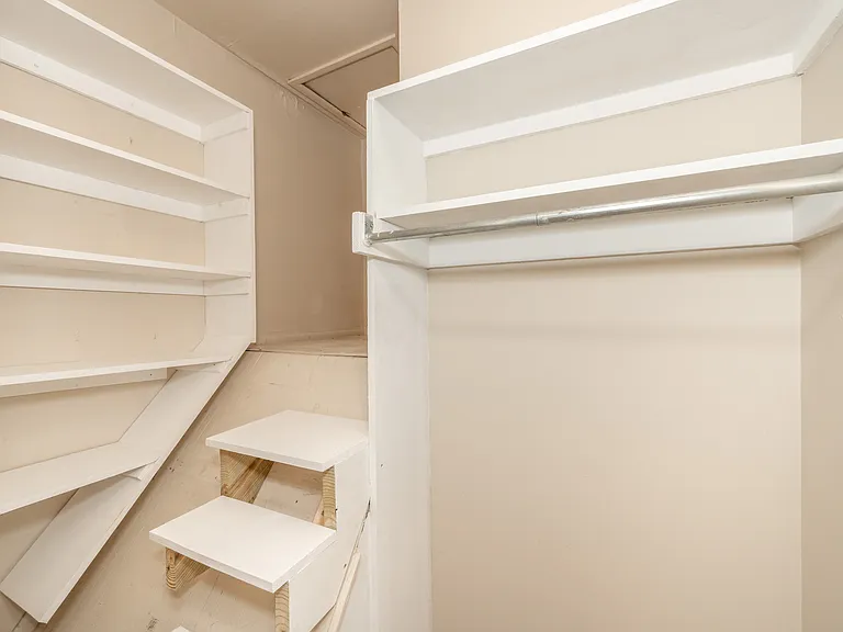 7752 Montgomery Rd #55 — Photo 30