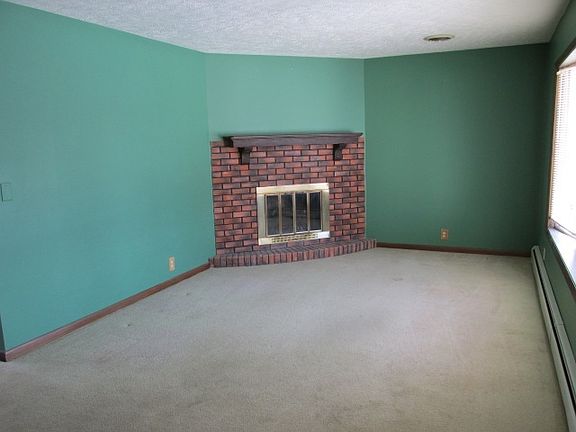 2nd image of 1188 E Union St