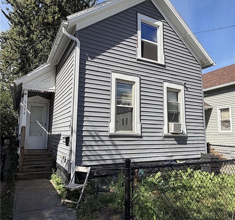 2nd image of 3354 W 32nd St