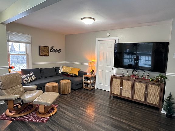 4th image of 1219 E Kane Pl #C