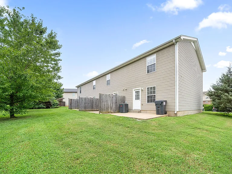 524 Patriot Park Ct — Photo 18