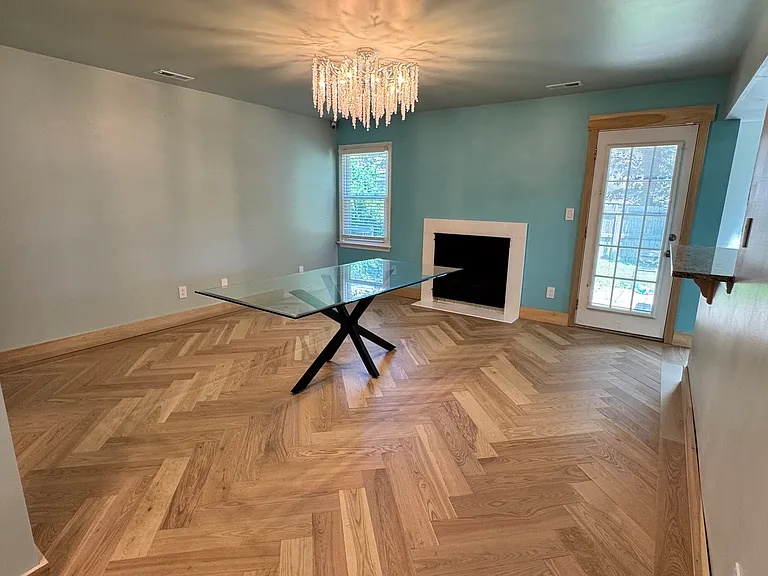 893 Henrico Ct — Photo 9