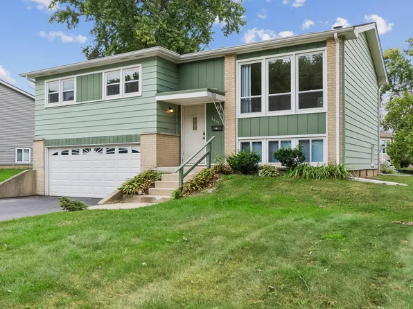 2613 Willow Ave, Woodridge, IL 60517