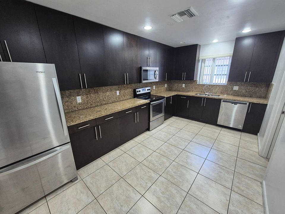 1st image of 3705-3711 Polk St #3707