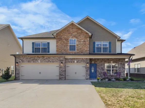 1008 Thrasher Dr, Clarksville, TN 37040