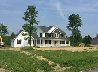 2319 McCleary Jacoby Rd, Cortland, OH 44410