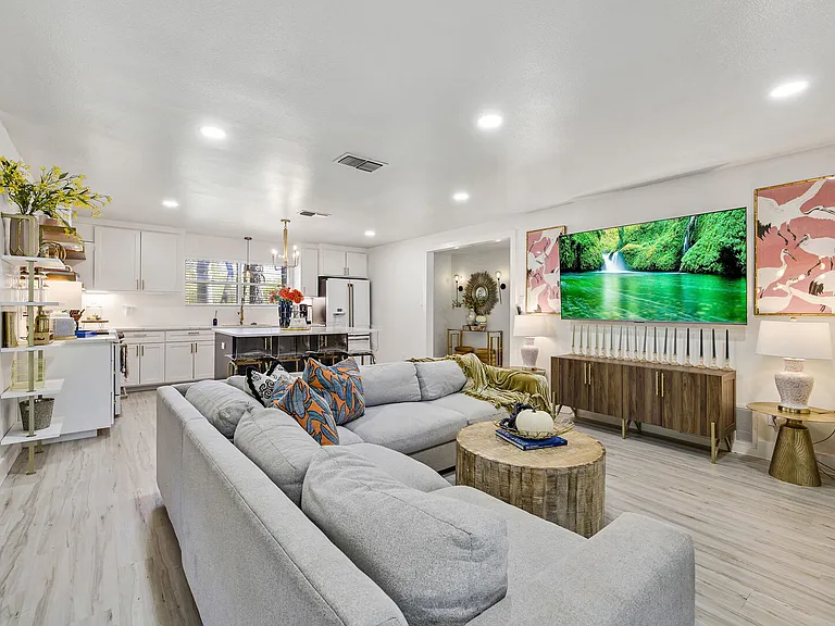 Pecan Creek Dr — Photo 10