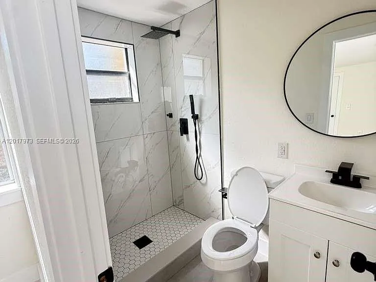 3515 NW 213th St — Photo 15
