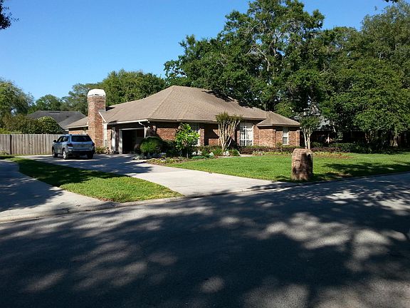 2nd image of 1878 Plantation Oaks Dr