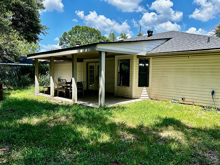 1804 Byron Dr — Photo 18