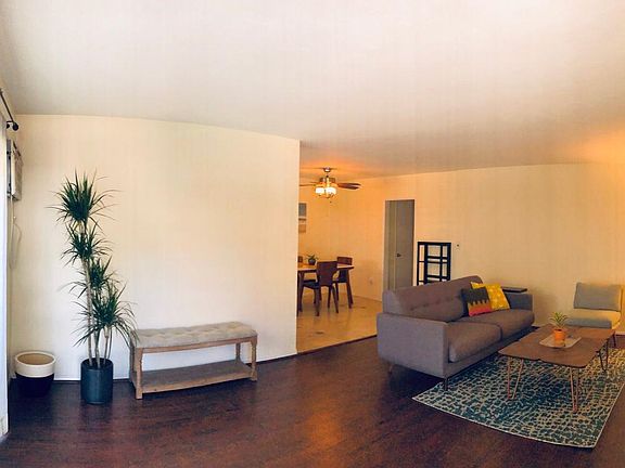 2nd image of 5232 Corteen Pl